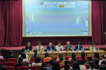 Quang cảnh buổi họp báo giới thiệu về Liên hoan Phim tài liệu châu Âu - Việt Nam lần thứ 15, diễn ra tại Hãng phim Tài liệu và Khoa học Trung ương (Hà Nội) ngày 8/9.