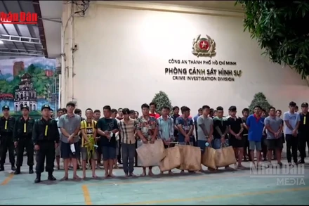 [Video] Triệt phá sòng bạc và trường gà quy mô lớn tại TP Hồ Chí Minh