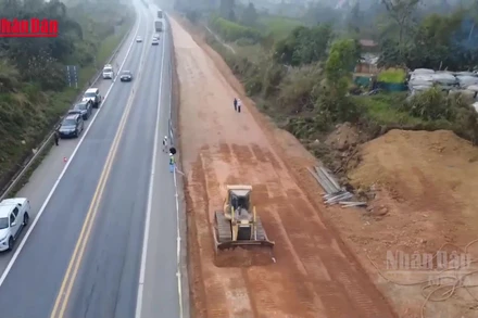 [Video] Tăng cường giải pháp bảo đảm ATGT khi mở rộng cao tốc Nội Bài - Lào Cai