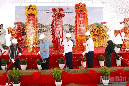 Lễ khởi công dự án Khu di tích lịch sử quốc gia - địa điểm bắt liên lạc, khai thông đường Hồ Chí Minh (đoạn Tây Nguyên đến Đông Nam Bộ).