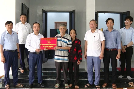 Tỉnh Ninh Bình có 1.778 hộ được hỗ trợ xóa nhà dột nát.