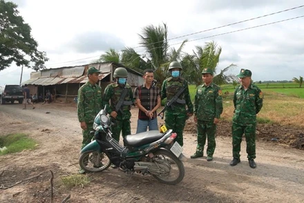 Đối tượng Châu Trọng Giàu bị lực lượng chức năng bắt giữ khi vừa vào địa phận Tây Ninh. 