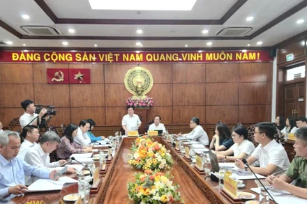 Quang cảnh Đoàn công tác Ban Tuyên giáo và Dân vận Trung ương làm việc với Tỉnh ủy Tây Ninh.