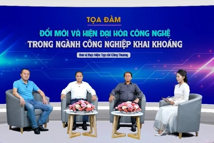 Tọa đàm “Đổi mới và hiện đại hóa công nghệ trong ngành công nghiệp khai khoáng”.