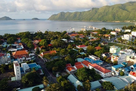Một góc đặc khu Côn Đảo nhìn từ trên cao.