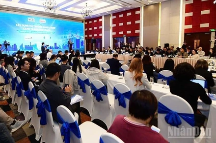 Diễn đàn Xây dựng thị trường năng lượng cạnh tranh minh bạch: Thách thức và cơ hội cho doanh nghiệp. (Ảnh: AN NGUYÊN)