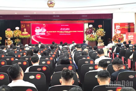 Lễ kỷ niệm 80 năm Ngày truyền thống Báo Công thương (2/10/1945-2/10/2025). (Ảnh: KIM DUNG)