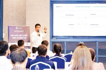 Một chương trình tập huấn về khung pháp lý tài sản mã hóa do Viện Công nghệ Blockchain và trí tuệ nhân tạo tổ chức tại Thành phố Hồ Chí Minh.