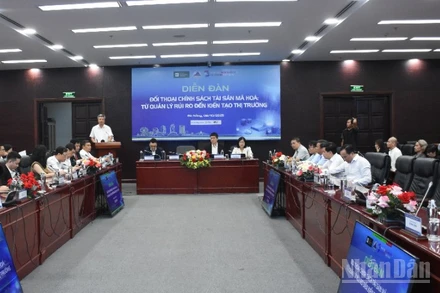 Đà Nẵng Khai Mạc Diễn Đàn “Đối Thoại Chính Sách Tài Sản Mã Hóa: Từ Quản Lý Rủi Ro Đến Kiến Tạo Thị Trường”. (Ảnh: Anh Đào)