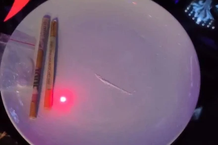 Nhiều đối tượng sử dụng trái phép chất ma túy tại một quán karaoke ở Đà Nẵng. Trong ảnh là dụng cụ các đối tượng sử dụng ma túy. (Ảnh: Công an cung cấp)