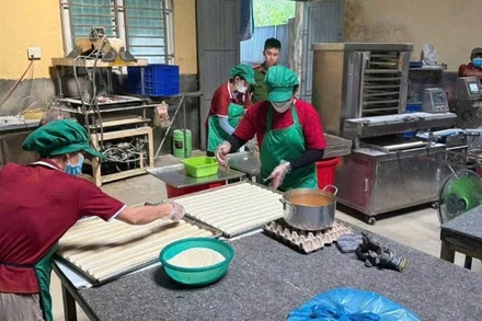 Nhiều cơ sở sản xuất bánh trung thu không bảo đảm chất lượng bị Công an Đà Nẵng phát hiện. (Ảnh: Công an cung cấp)