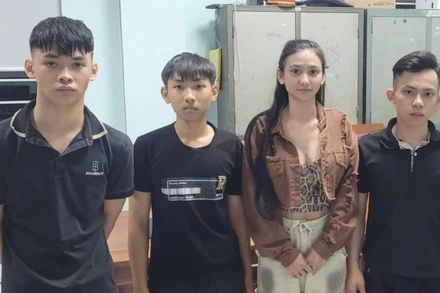 Các đối tượng tại cơ quan điều tra. (Ảnh: Công an cung cấp)