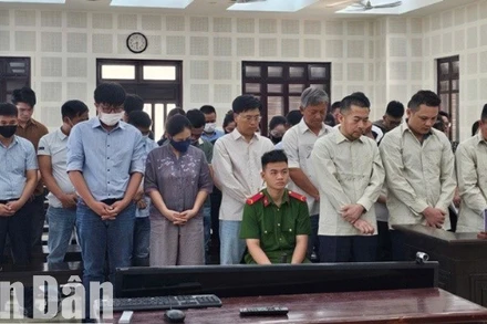 Các bị cáo tại phiên tòa. (Ảnh: ANH ĐÀO)