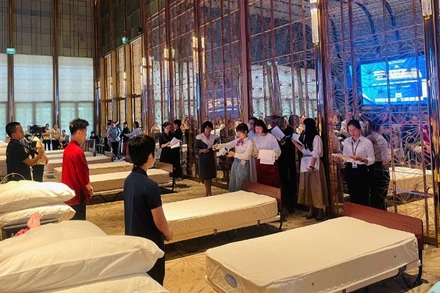 Các thí sinh tham gia hội thi.