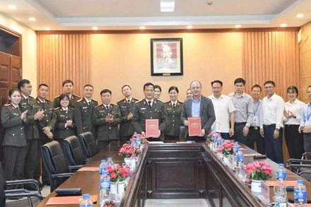 Ký kết hợp tác giữa Trường Đại học Thể dục thể thao Bắc Ninh và Trung tâm Huấn luyện-Thi đấu thể thao Công an nhân dân.