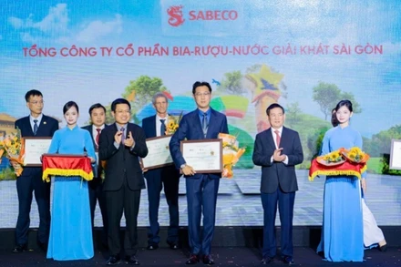 SABECO được vinh danh trong top 10 CSI 2025.