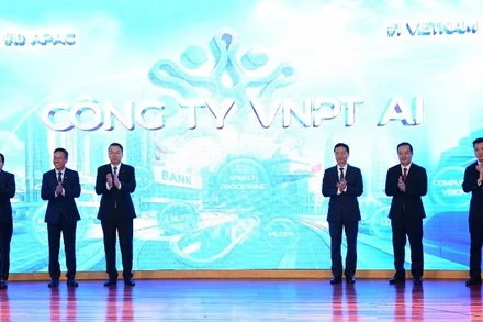 Các đại biểu thực hiện nghi thức hành lập Công ty VNPT AI.