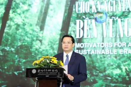 Thứ trưởng Bộ Tài chính Nguyễn Đức Tâm phát biểu tại sự kiện