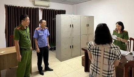 Công an tỉnh Hưng Yên khởi tố vụ án gây ô nhiễm môi trường tại xã Thư Trì, tỉnh Hưng Yên.