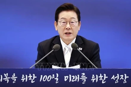 Tổng thống Hàn Quốc Lee Jae Myung phát biểu tại cuộc họp báo đánh dấu 100 ngày nhậm chức, ở Seoul, ngày 11/9/2025. (Ảnh: Yonhap/TTXVN)