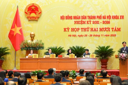 Quang cảnh phiên khai mạc Kỳ họp thứ 28 Hội đồng nhân dân thành phố Hà Nội.