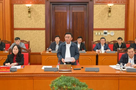 Đồng chí Trần Cẩm Tú, Ủy viên Bộ Chính trị, Thường trực Ban Bí thư, Trưởng Tiểu ban phát biểu chỉ đạo cuộc họp. 