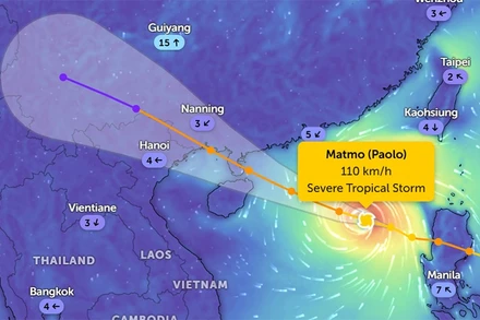 Vị trí bão số 11 lúc 6 giờ 30 phút sáng 4/10. (Ảnh Zoom Earth)