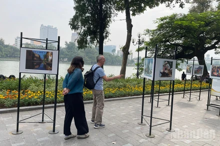 Dự báo khu vực Hà Nội sáng và đêm trời rét. (Ảnh minh họa: Đ.T)