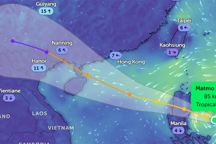 Vị trí bão Matmo lúc 20 giờ 30 phút. (Ảnh: Zoom Earth).