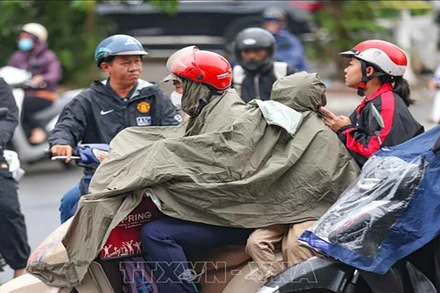 Hà Nội từ ngày mai đêm và sáng trời lạnh. (Ảnh: TTXVN)