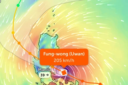 Vị trí bão Fung-Wong lúc 14 giờ 30 phút ngày 9/11. (Ảnh: Zoom Earth)