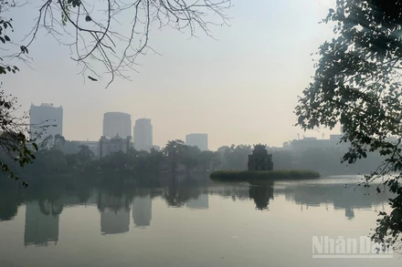 Dự báo khu vực Hà Nội sáng sớm và đêm trời rét. (Ảnh minh họa: Đ.T)