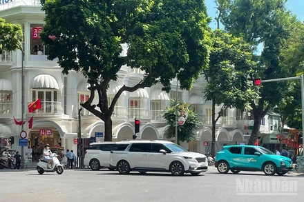 Dự báo khu vực Hà Nội có mây, ngày nắng, chiều tối và đêm có mưa rào và dông vài nơi. (Ảnh minh họa: Đ.T)