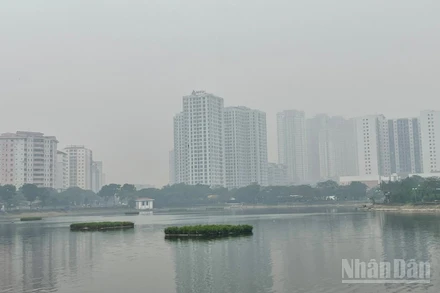 Khu vực Hà Nội có mưa vài nơi, sáng sớm có sương mù và sương mù nhẹ rải rác. (Ảnh minh họa: Đ.T)