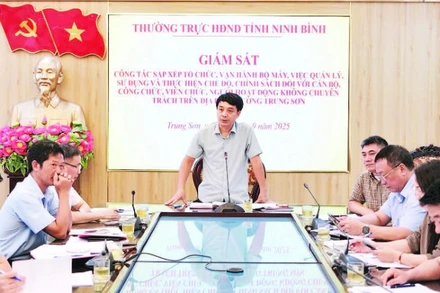 Thường trực HĐND tỉnh Ninh Bình thực hiện giám sát hoạt động của chính quyền sau sáp nhập