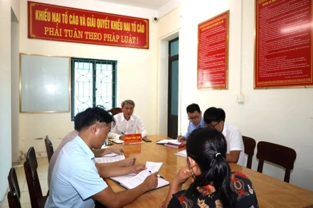 Thẩm quyền giải quyết khiếu nại, tố cáo của Chủ tịch UBND 2 cấp