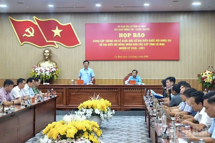 Họp báo cung cấp thông tin về bầu cử của Ủy ban bầu cử tỉnh Cà Mau vào chiều 13/3.