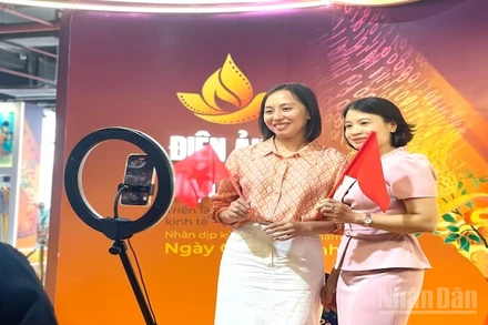 Trải nghiệm không gian công nghệ điện ảnh. 