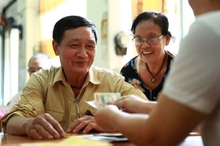 Kéo dài thời gian giải quyết chính sách, chế độ với người làm việc ngoài chỉ tiêu biên chế tại các Hội do Đảng và Nhà nước giao nhiệm vụ ở cấp tỉnh, cấp huyện trước ngày 1/7/2025 theo quy định tại Nghị quyết số 07/2025/NQ-CP.