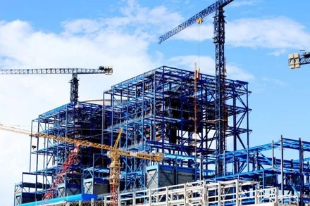 Khi các dự án công nghiệp và tòa nhà áp dụng IFM, việc sử dụng tài nguyên được kiểm soát chặt chẽ và hiệu quả hơn, giúp giảm phát thải, tối ưu chi phí. (Ảnh: PV)