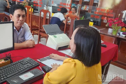 Bộ phận tiếp nhận và trả kết quả xã Thạnh Xuân, thành phố Cần Thơ.