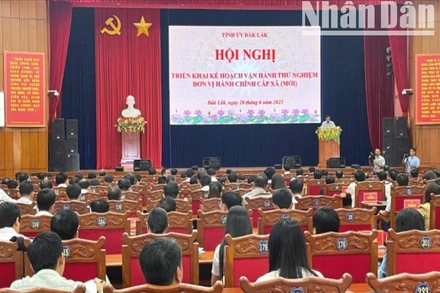 Quang cảnh hội nghị.