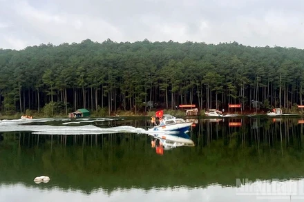 Khu vực hồ Tuyền Lâm, nơi diễn ra diễn tập phòng thủ dân sự cấp xã trên địa bàn tỉnh Lâm Đồng năm 2025.