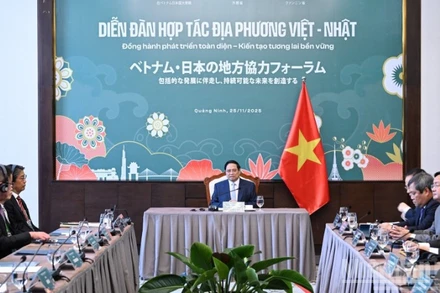 Thủ tướng Phạm Minh Chính đã tiếp lãnh đạo, đại diện các địa phương Nhật Bản tham dự Diễn đàn. (Ảnh: Trần Hải)