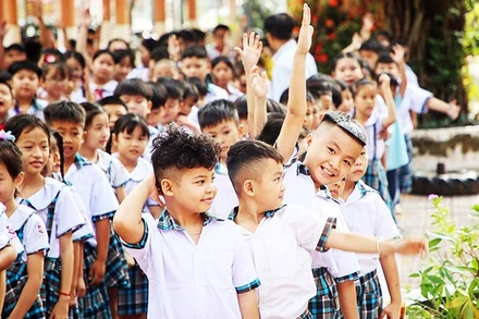 Nhiều chính sách dân số mới nhằm khuyến khích sinh con đã được ban hành. (Ảnh: TTXVN)