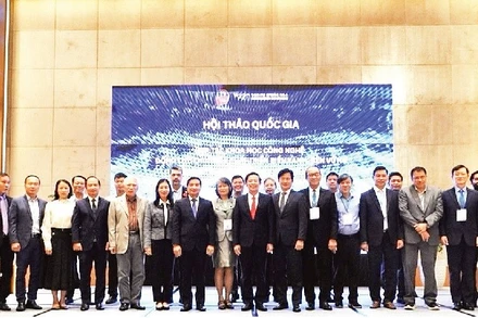 Các đại biểu tham dự hội thảo. (Ảnh MINH LÊ)
