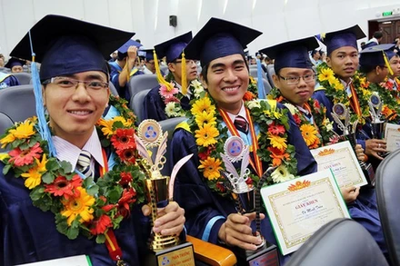 Cần những chính sách đột phá để thu hút nhân tài.