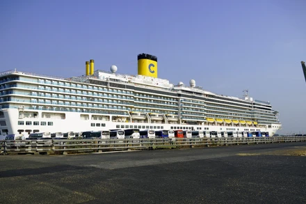 Tàu Costa Deliziosa cập cảng ở Thành phố Hồ Chí Minh sáng 22/2.