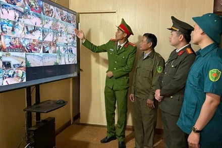 Trung tâm giám sát, điều hành bảo đảm an ninh trật tự khu vực Đền Nưa-Am Tiên.