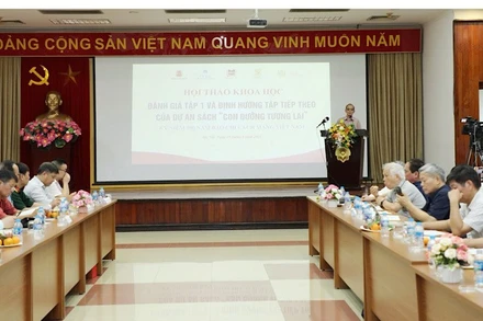 Quang cảnh buổi hội thảo.